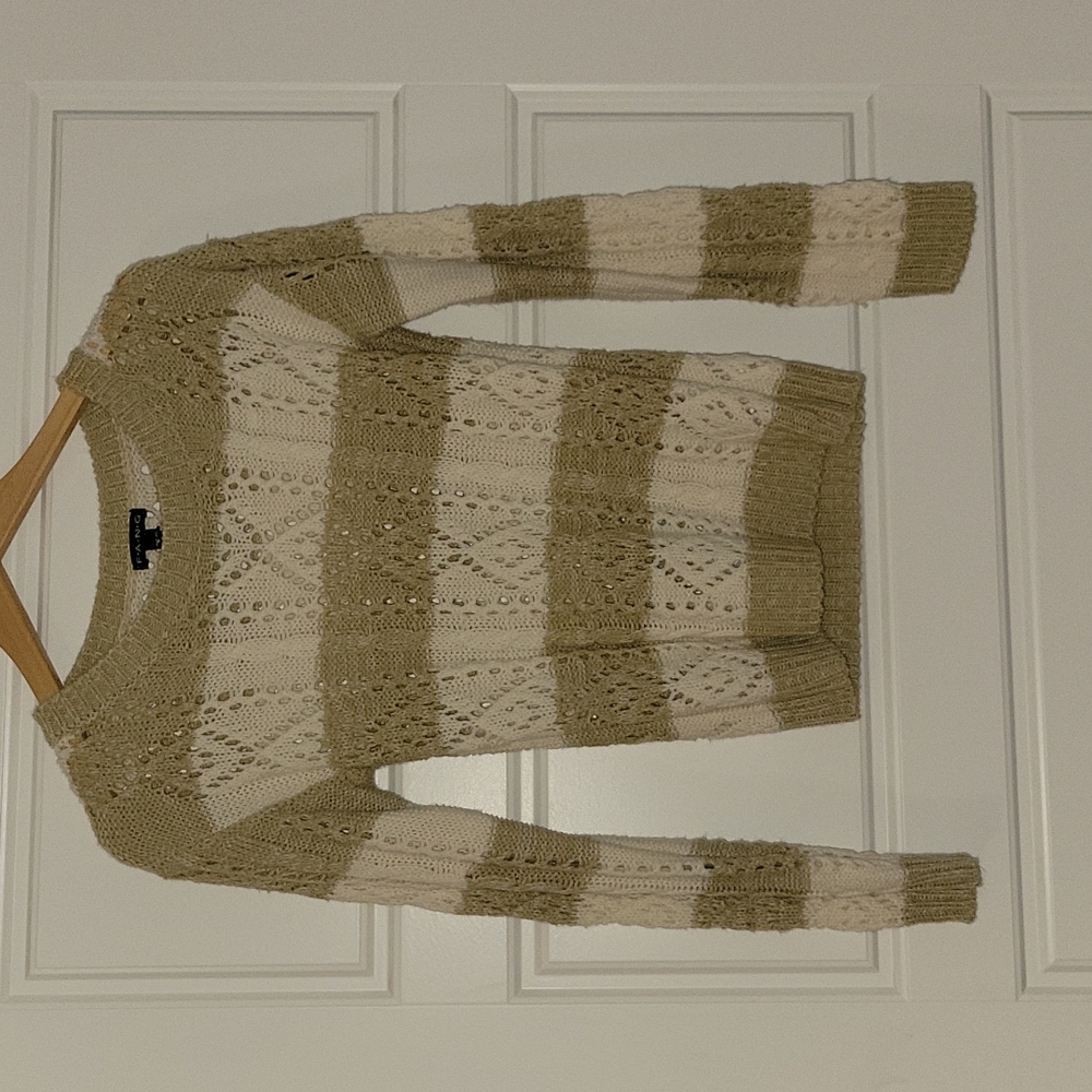 Fang Sweater